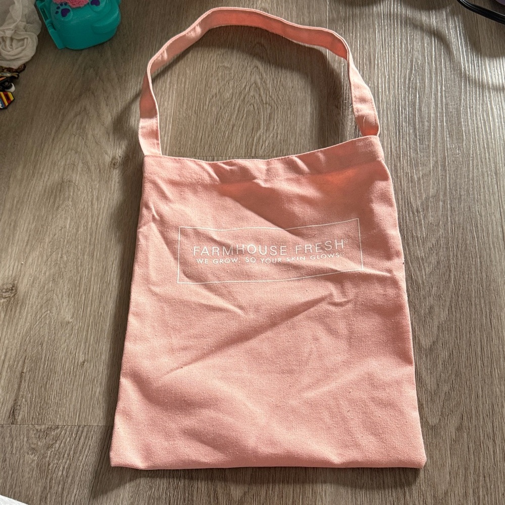 Farm House Fresh Coral Tote Bag